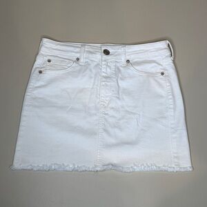 American Eagle White Frayed Hem Denim Mini Skirt Size 10